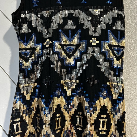 Cache Sequin Aztec Pattern Cocktail Mini Dress - Picture 2 of 5